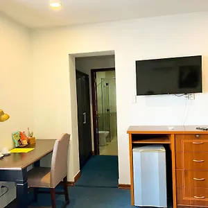 Hotel Legacy