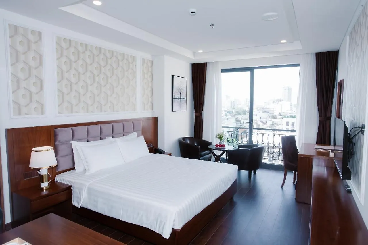 Century Hotel Da Nang 4*,