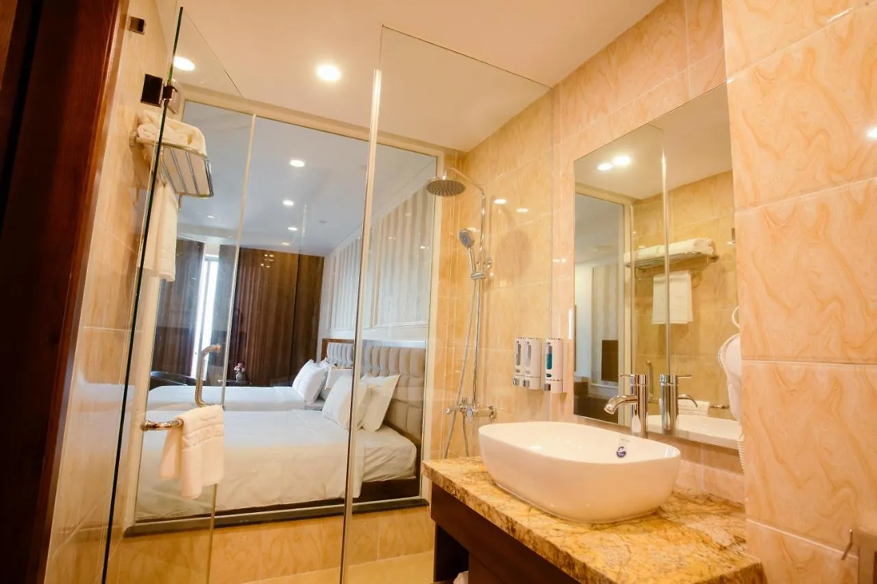 Century Hotel Da Nang 4*,