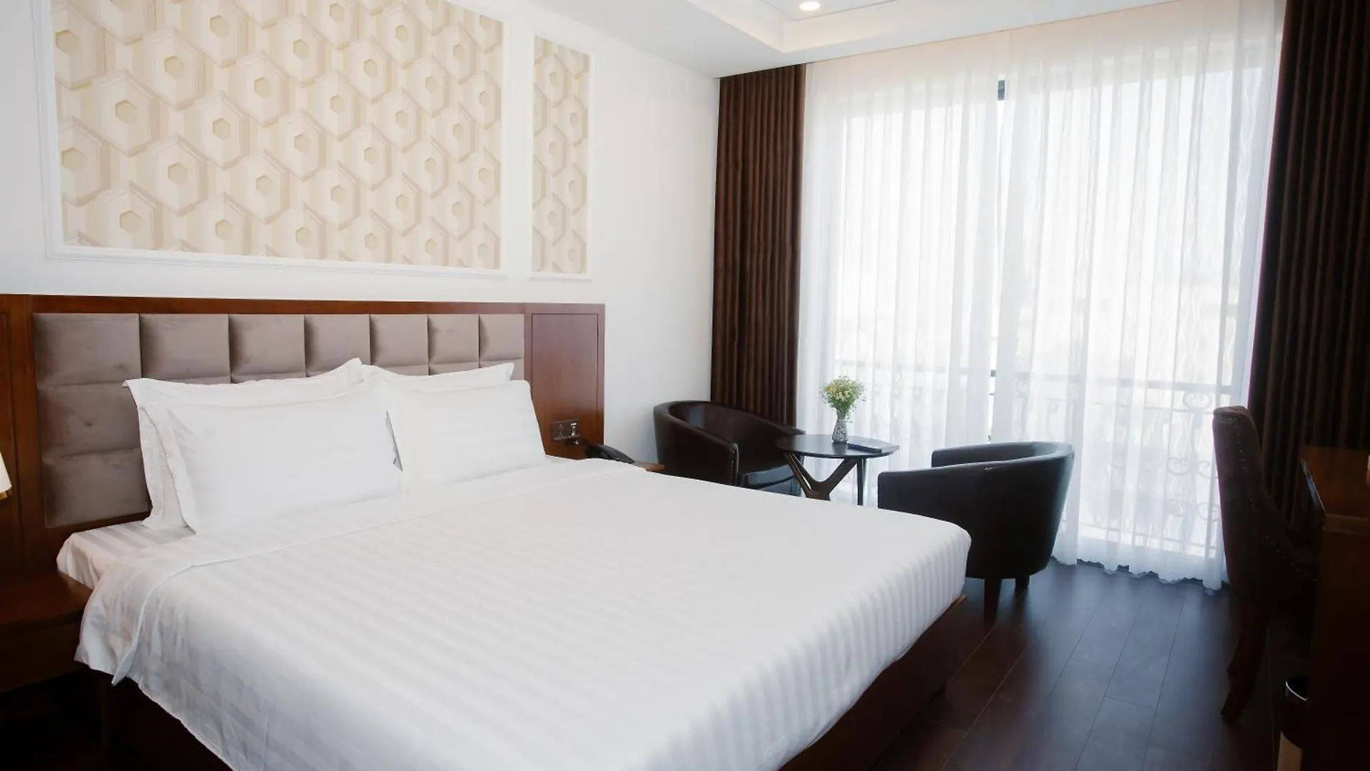 Century Hotel Da Nang